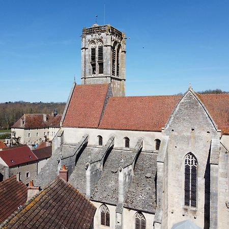Le Tabellion Bed & Breakfast Noyers-sur-Serein Exterior foto